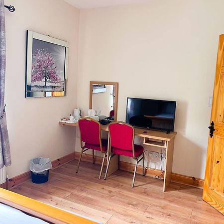 Kilcar Lodge Екстериор снимка