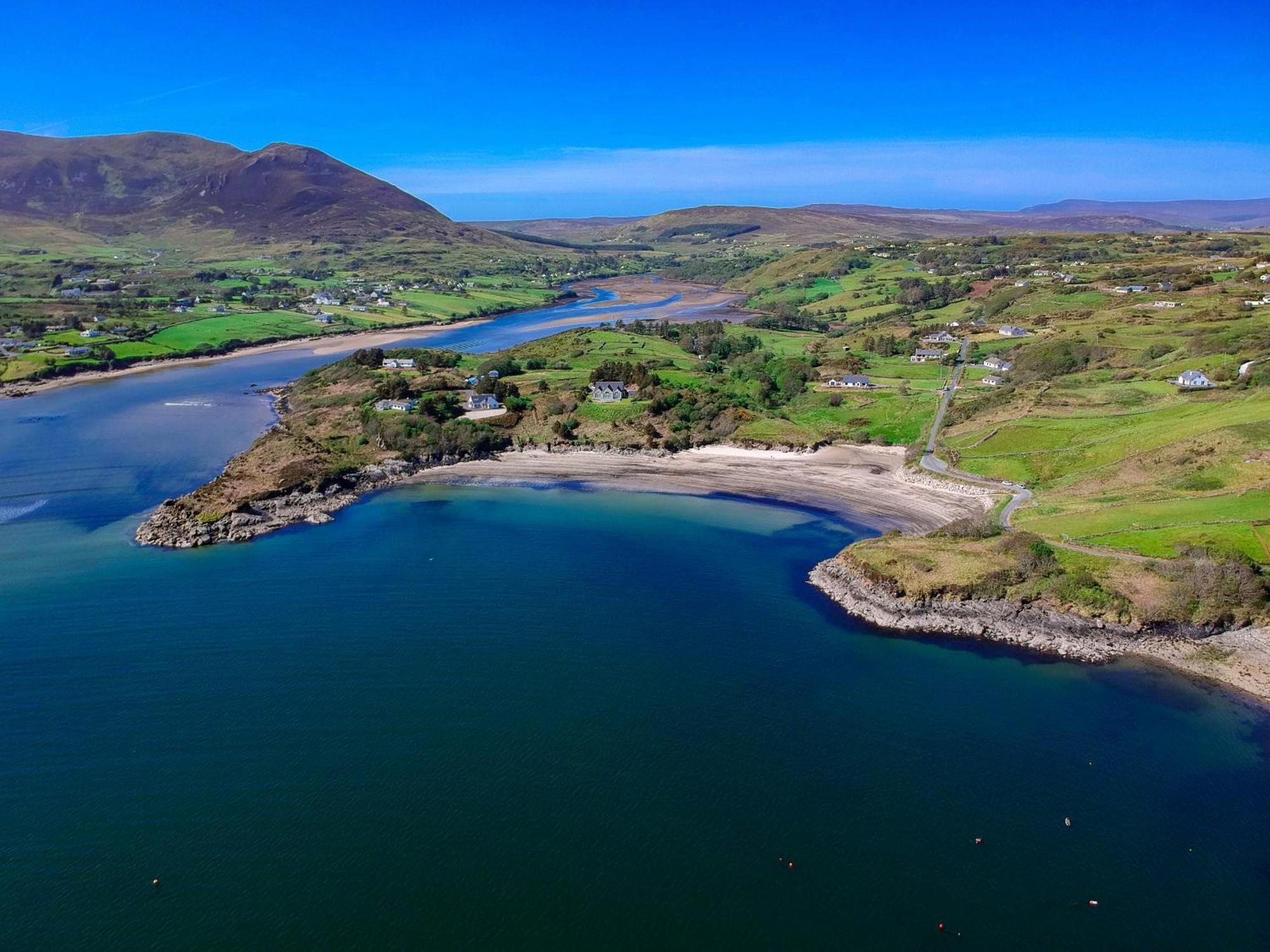 Kilcar Lodge Екстериор снимка