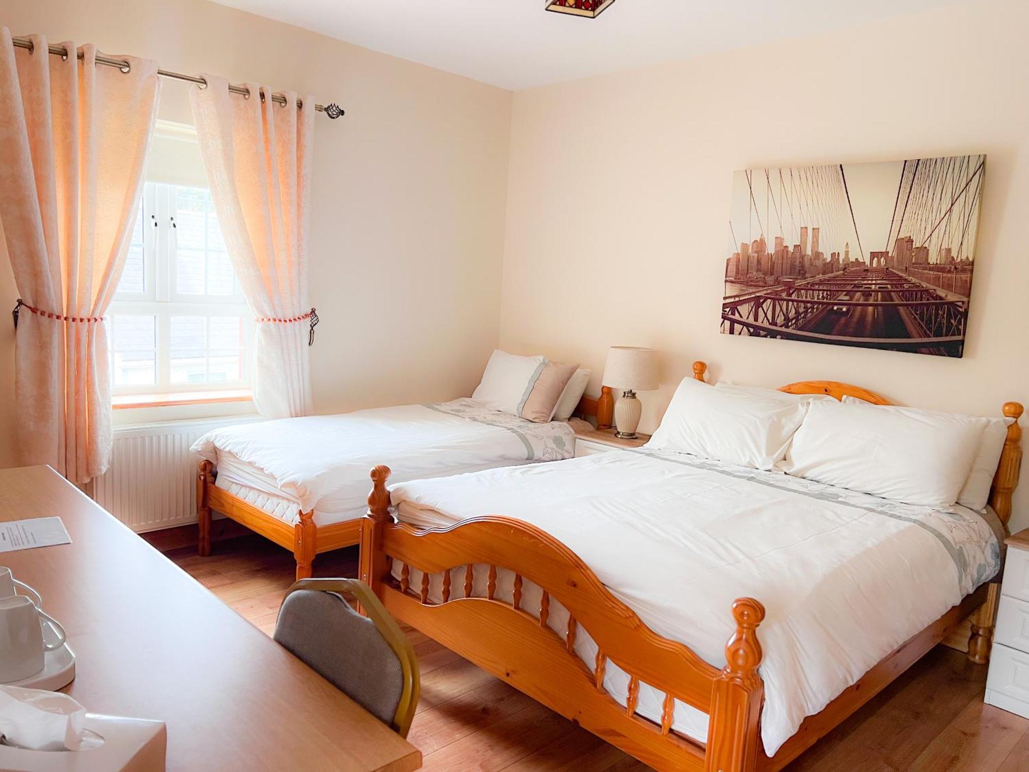 Kilcar Lodge Екстериор снимка