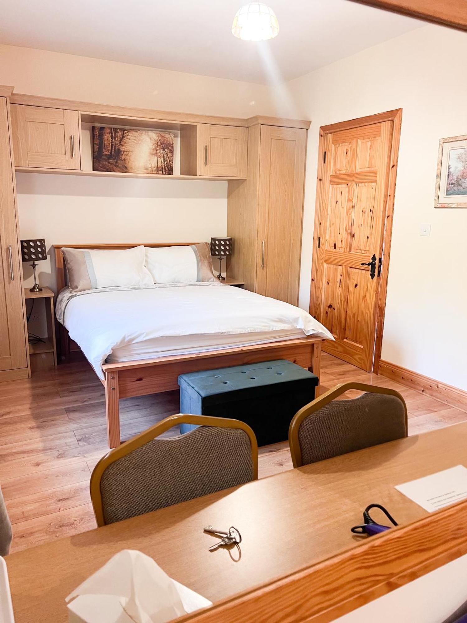 Kilcar Lodge Екстериор снимка