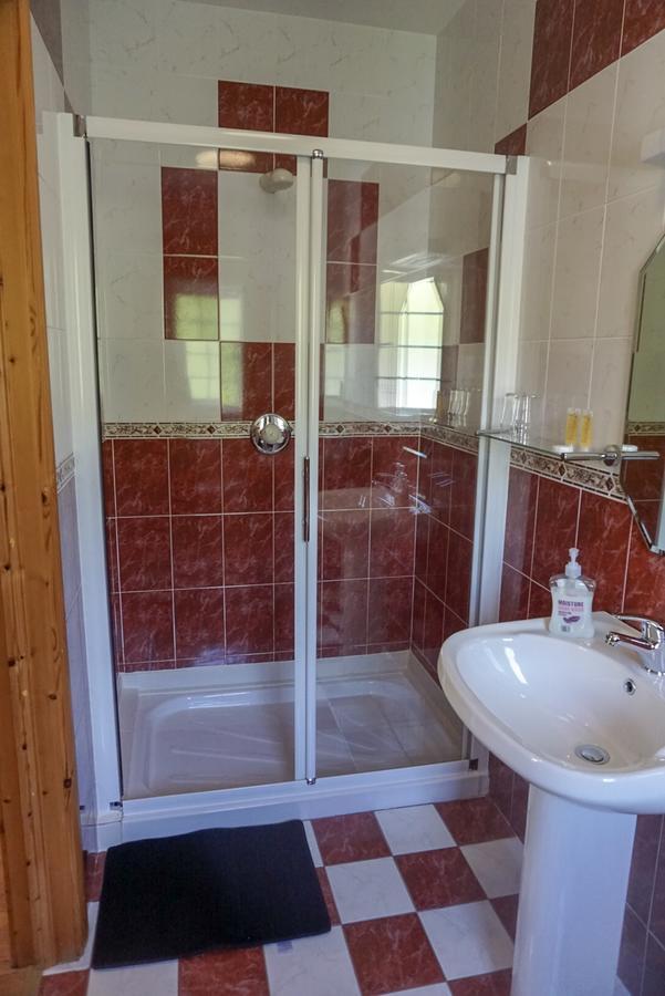 Kilcar Lodge Екстериор снимка